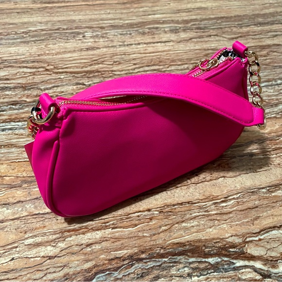 Juicy Couture - Picture 3 of 9